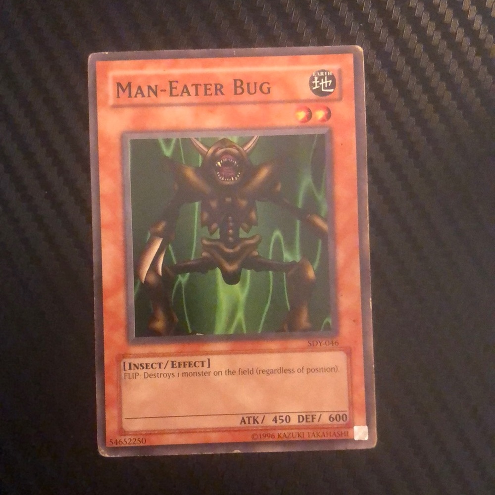 Rare 1996 Man-Eater Bug yu-gi-oh! In good condition kept in plastic sleeve